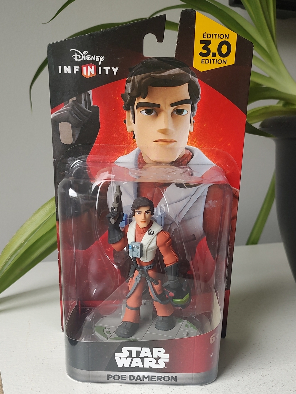 New In Box Disney Infinity 3.0 Edition Star Wars Poe Dameron Interactive Figure